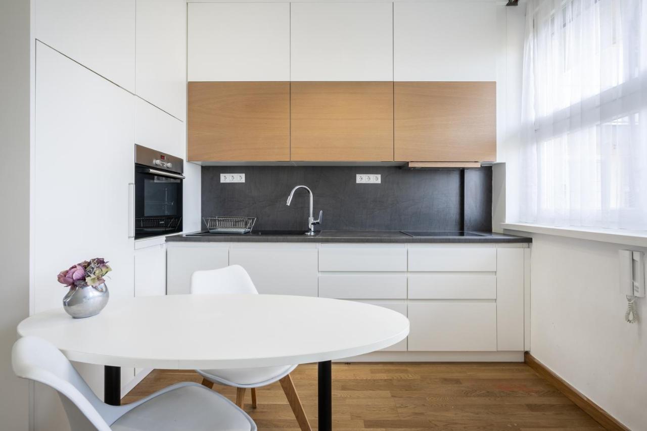 Breathless Basilika View Elegant Flat With Balcony Need Reservation X Free Parking Будапешт Экстерьер фото